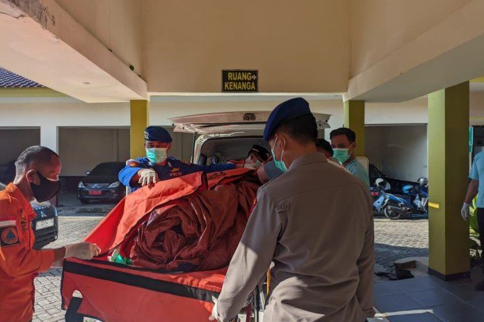 Dua Nelayan Hilang di Laut Tuban Ditemukan Meninggal, Pencarian Dihentikan