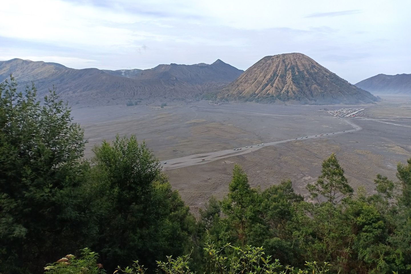 Penyedia Jasa Transportasi Wisata Tolak Proyek Kereta Gantung di Bromo