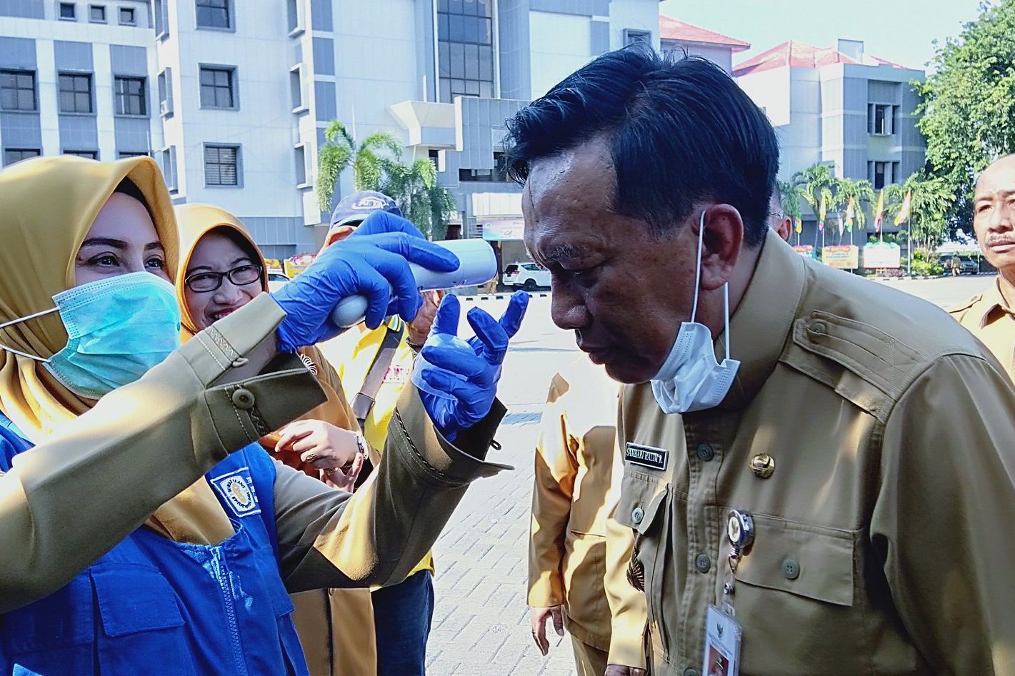 Pegawai dan Tamu di Pemkab Gresik Wajib Cek Suhu Badan