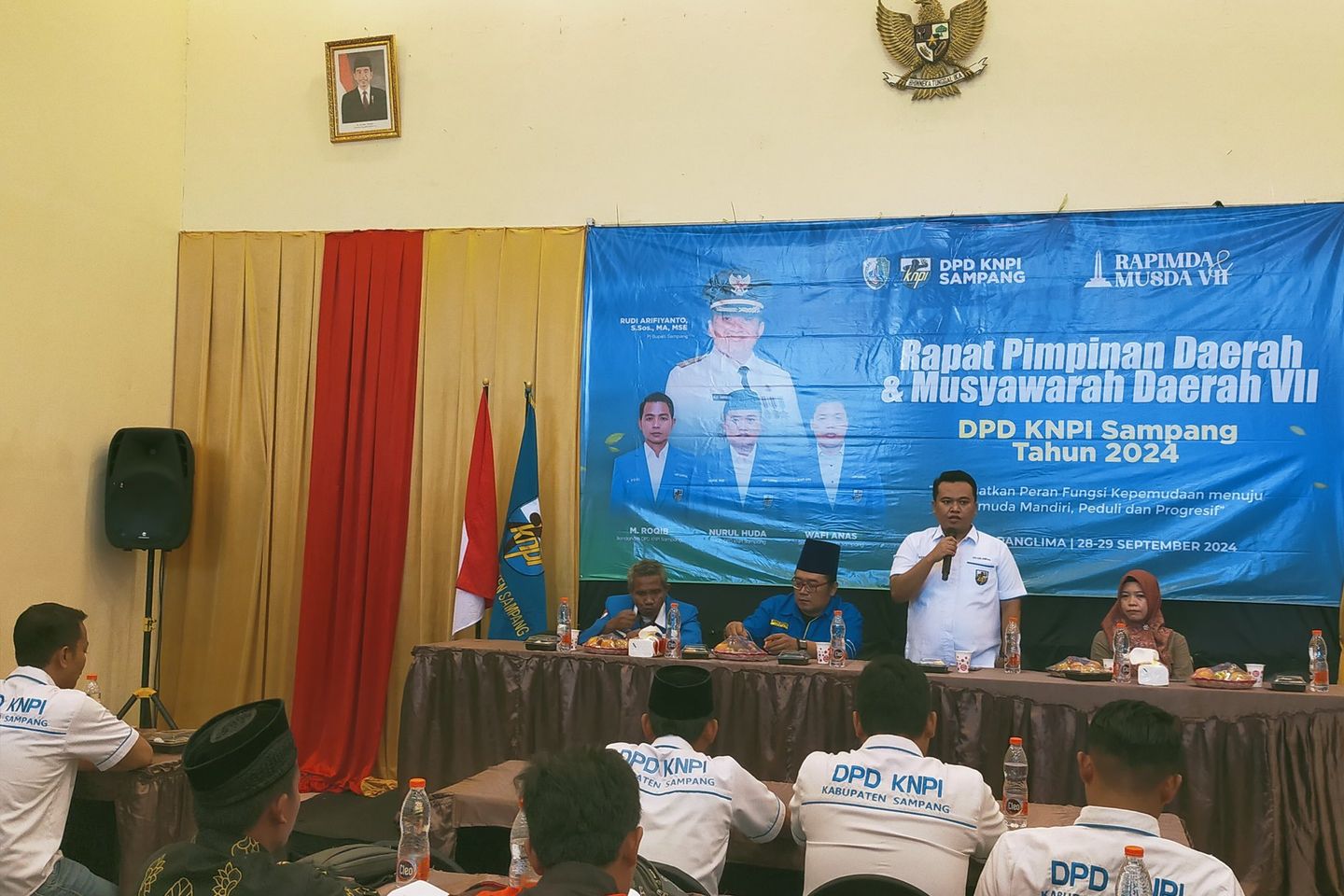 Kembali Pimpin KNPI Sampang, Ra Huda Ajak Pemuda Mengabdi untuk Masyarakat 