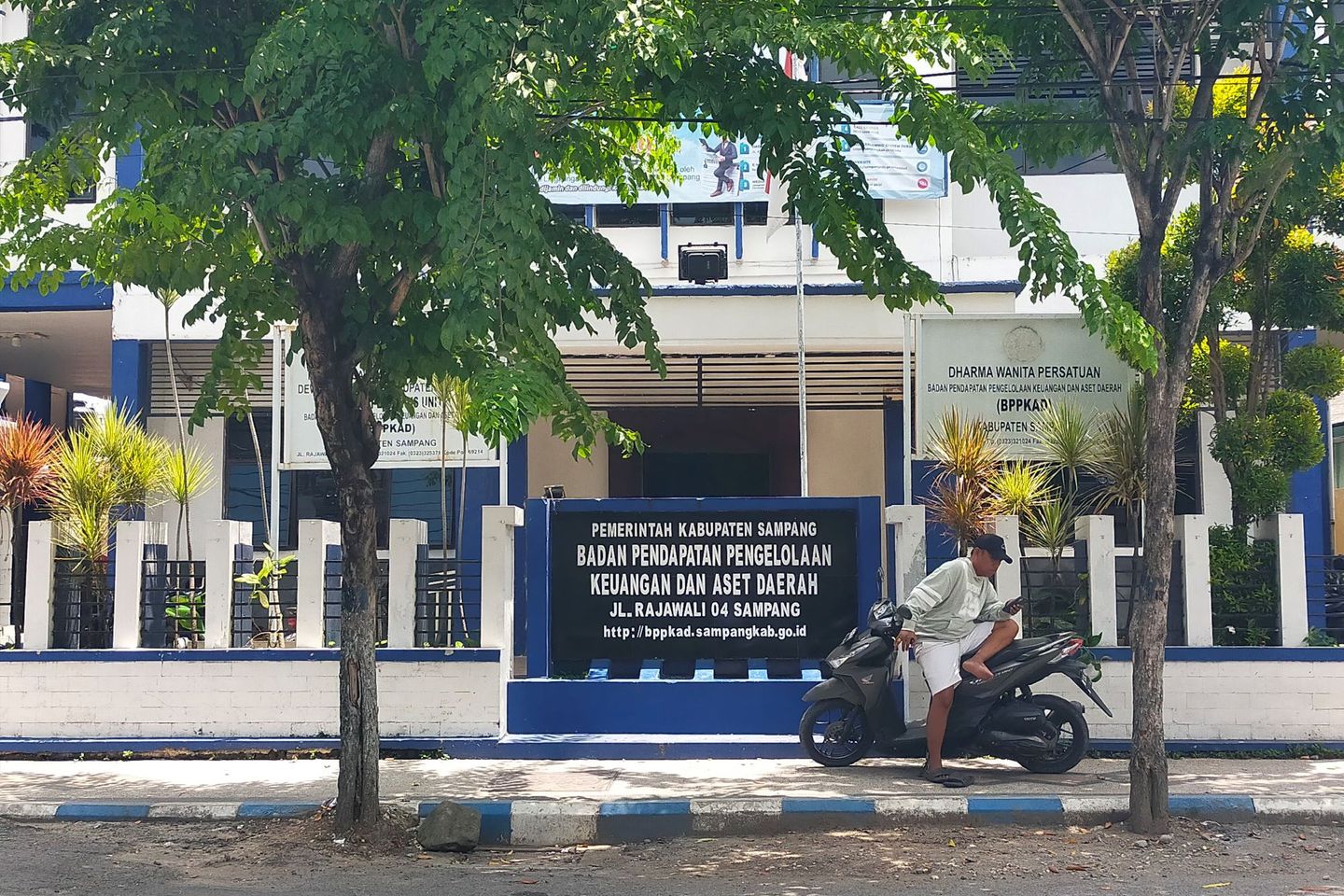 Kelola Sembilan Jenis Pajak, Sampang Menaikkan Target PAD