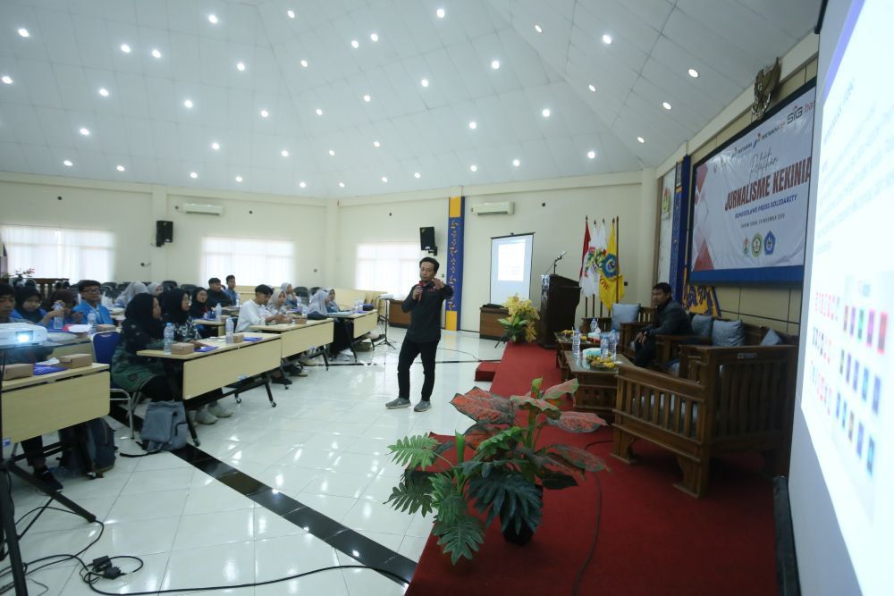 RPS Siapkan Mahasiswa Tuban jadi Jurnalis Kompeten di Era Media Sosial
