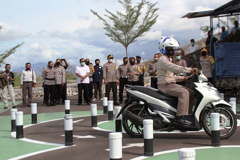 Cegah Covid, Polres Situbondo Luncurkan Pendaftaran SIM Online