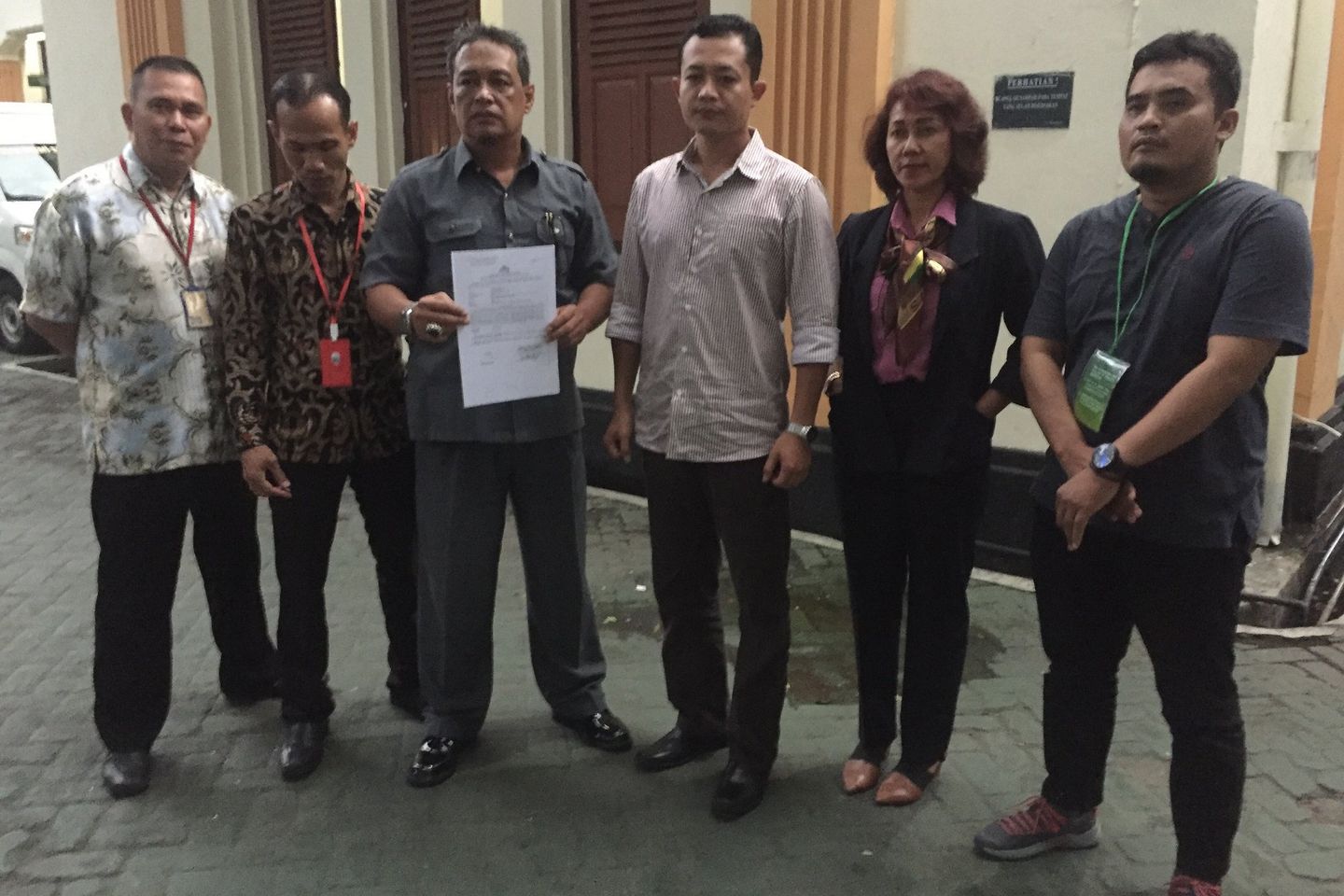 Diduga Dianiaya, Keluarga Korban Kru KMP Awu Awu Lapor Polisi