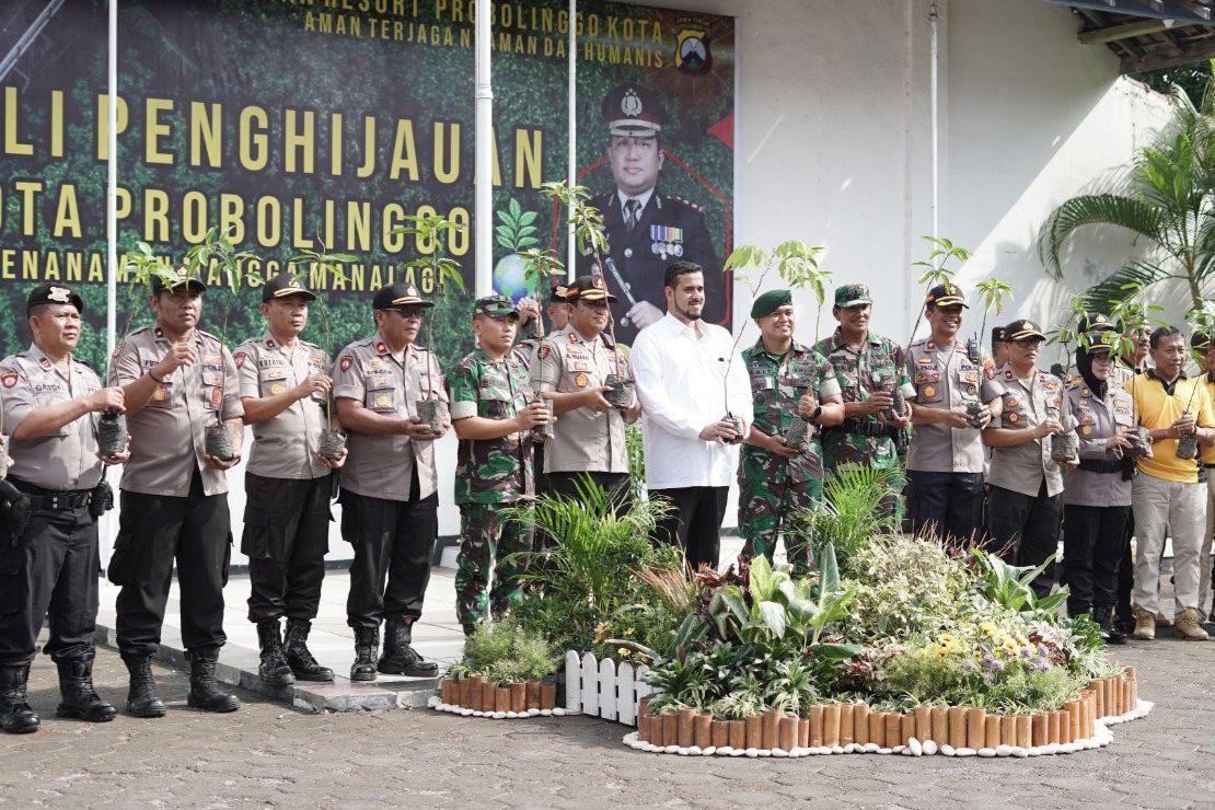 Pertahankan Ikon Kota, Probolinggo Tanam 500 Mangga Manalagi