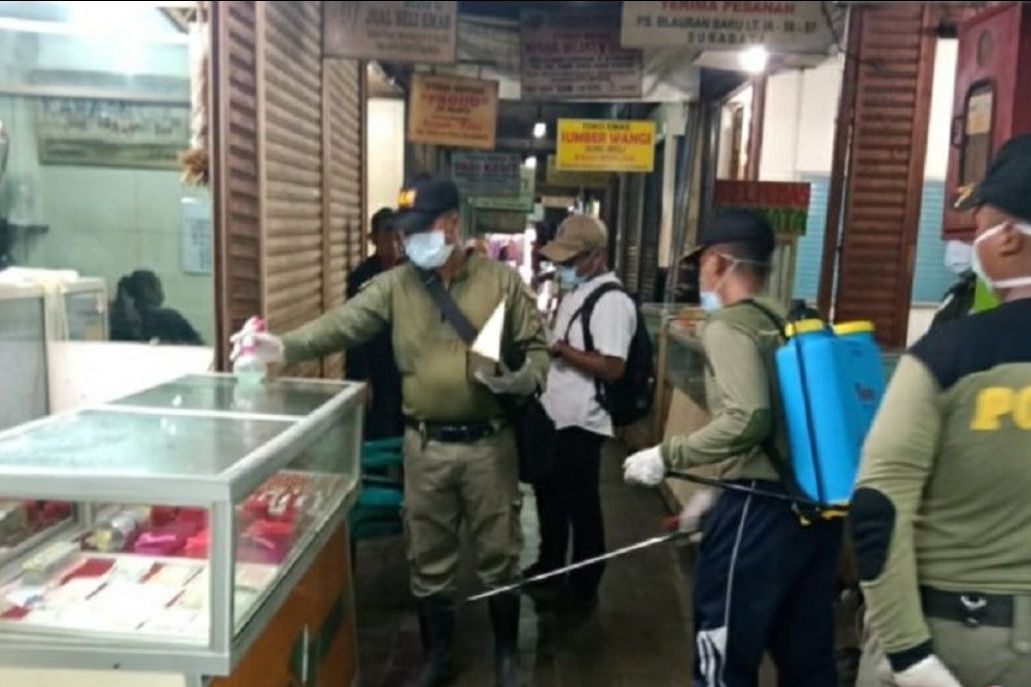 Covid-19 Mewabah, Belum Ada Rencana Penutupan Pasar di Surabaya