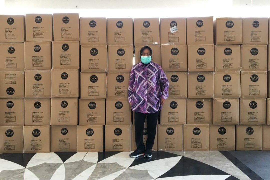 Surabaya Terima 4.000 Reagen PCR dan 15 Ribu APD dari Kemenkes
