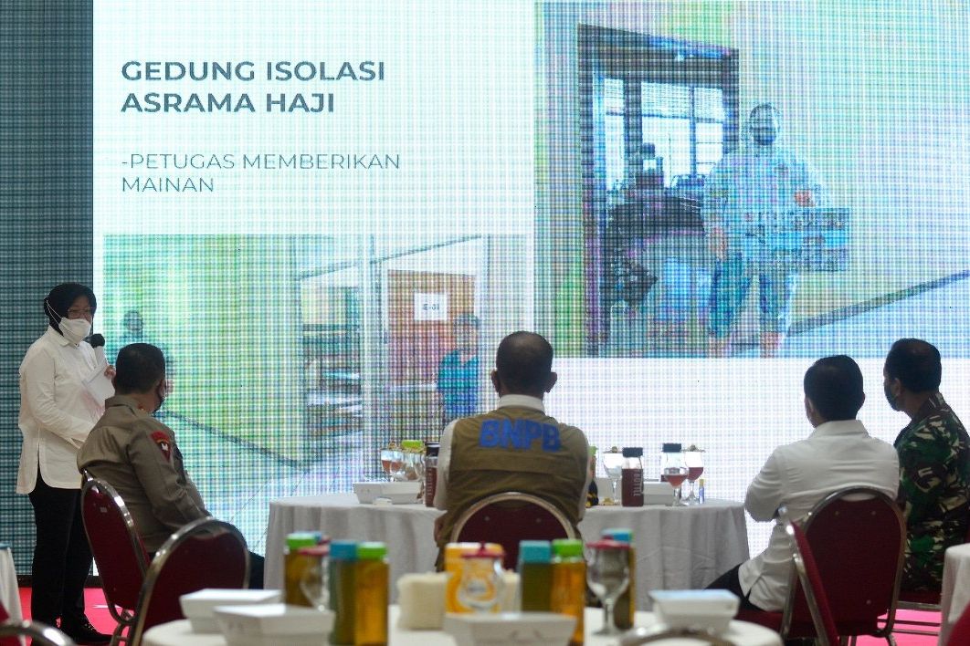 Sembuh, 32 Pasien Covid di Hotel Asrama Haji Surabaya Dipulangkan