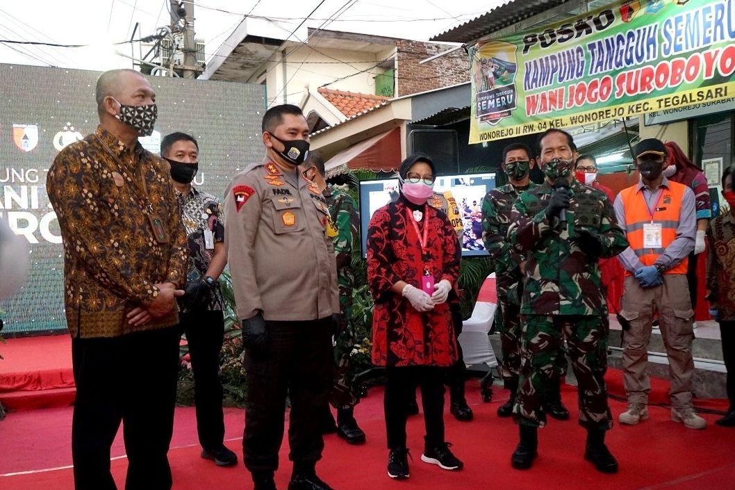Kampung Tangguh Semeru Wani Jogo Suroboyo Efektif Tekan Positif Covid-19