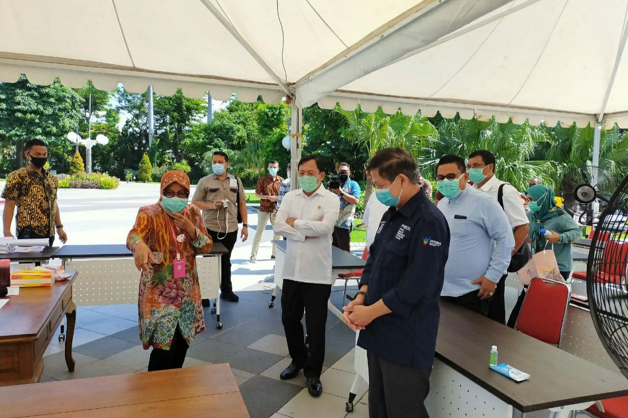 Sidak Pasar Genteng Surabaya, Menkes Puji Kedisiplinan Pedagang dan Pembeli