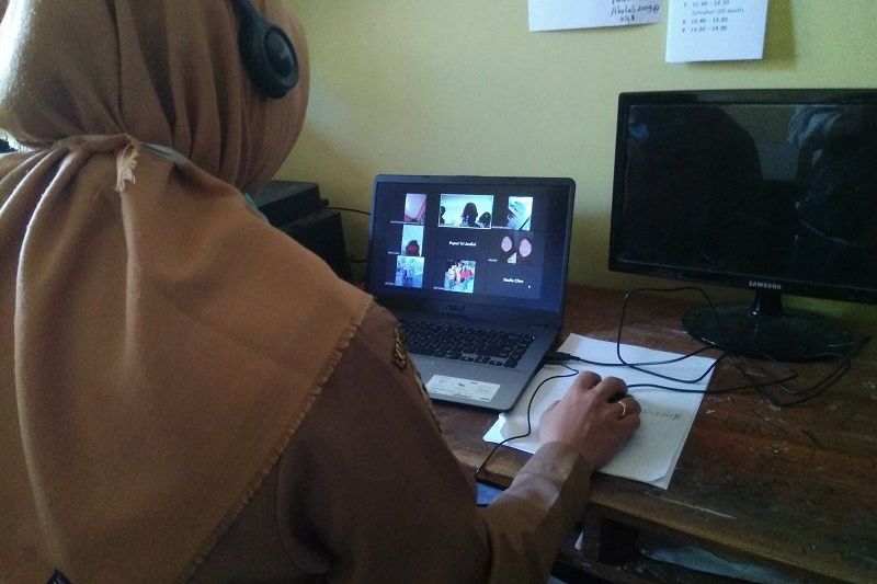 MPLS Daring, Siswa Tak Mampu Diberi Bantuan Pulsa Kuota Internet