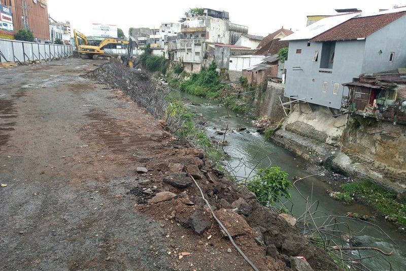 Perbaikan Jalan Kawasan Ruko Jompo Jember Ditarget Selesai Mei 2021