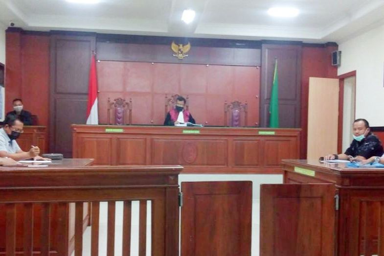Putusan Aanmaning Pengadilan Negeri Gresik Perintahkan Mantan Pegawai PT Smelting Bayar Hutang