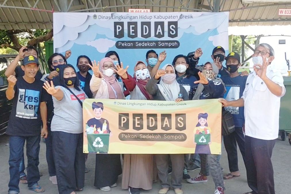 Kampanye Bebas Sampah, DLH Gresik Gelar "Pedas" Gandeng Gresker