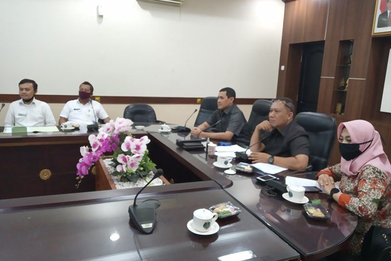 DPRD Desak Perizinan Usaha di Jember Dilimpahkan ke Dinas PTSP