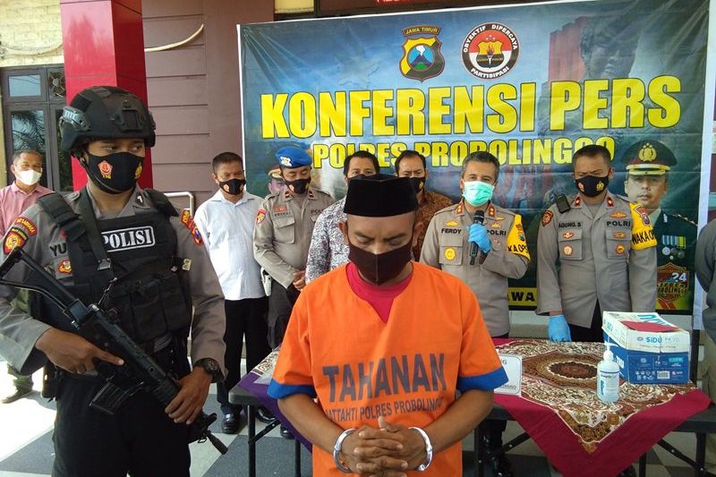Mayat Pria Probolinggo yang Dibuang di Sungai Korban Pembunuhan 