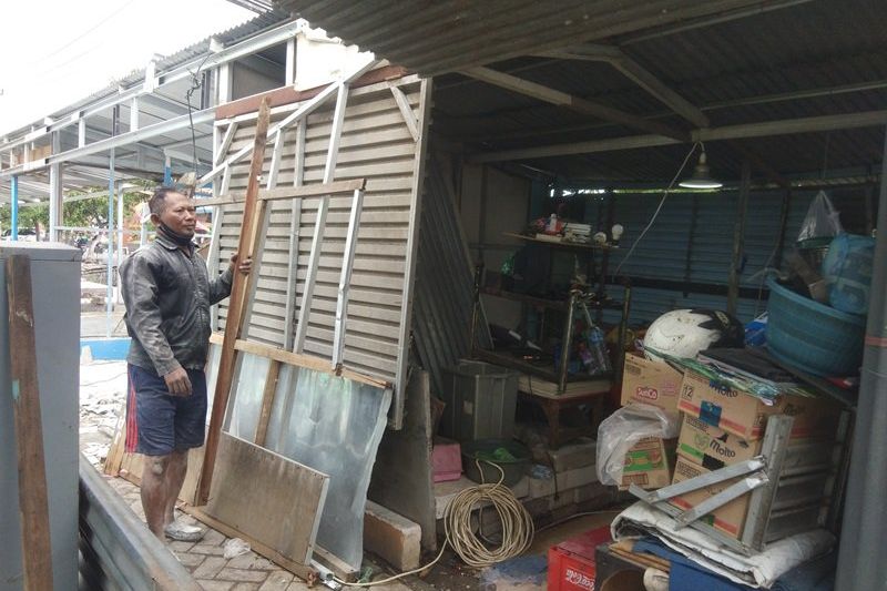 Pedagang Pasar Benpas Mojokerto Diminta Segera Bongkar Lapak di Relokasi Sementara