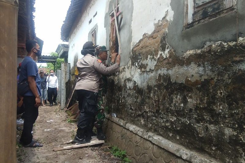 Punya Gangguan Jiwa, Pria Ini Diduga Aniaya Tetangga hingga Tewas