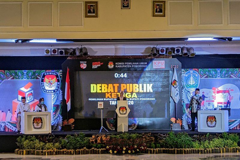 Sakit, Ipong Tak Ikuti Debat Terakhir Pilkada Ponorogo