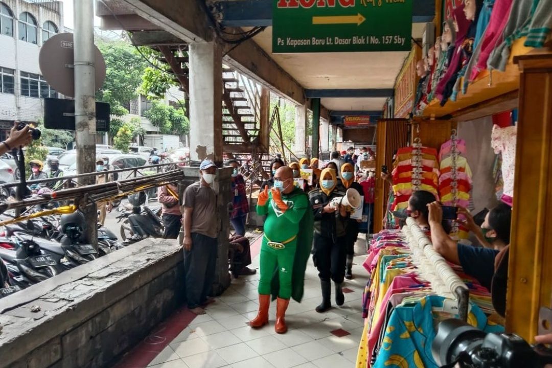 Blusukan ke Pasar Tradisional, New Man Sosialisasi Pakai Bahasa Madura