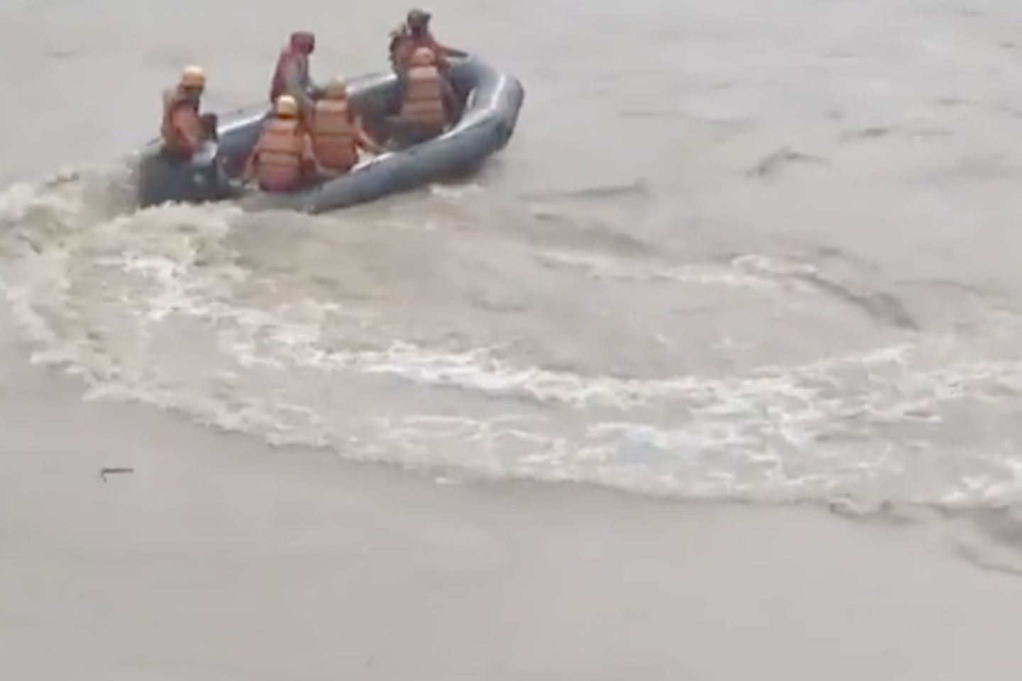 PNS Perempuan di Ngawi Bunuh Diri Dengan Terjun ke Bengawan Solo