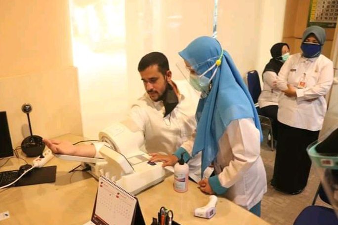 Pejabat dan Pemuka Agama Kota Probolinggo Jalani <em>Screening</em> sebelum Divaksin