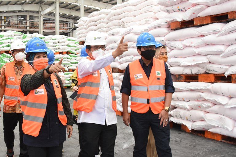 Komisi IV DPR Usul Petani Penerima Pupuk Subsidi Maksimal Punya Lahan Satu Hektar