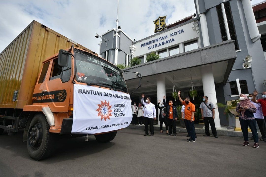 Pemkot Surabaya Kirim Bantuan untuk Korban Banjir di Jember