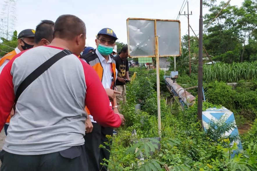 Perbaikan Jembatan Kedungasem Dilanjutkan, Lalu Lintas Jalur Selatan Probolinggo Dialihkan