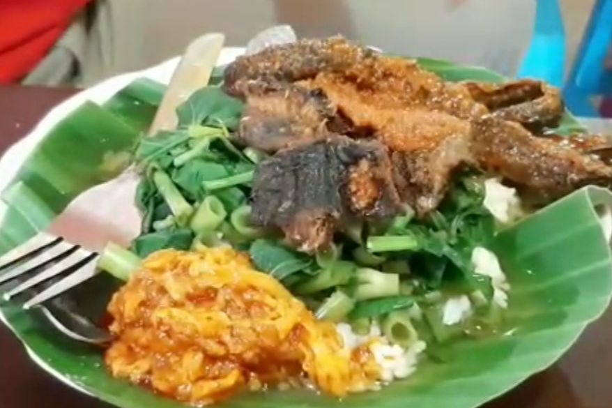 Datang ke Gresik jangan Lupa Nikmati Kuliner Legendaris Sego Mener