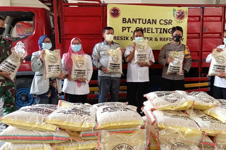 PT Smelting Salurkan Beras untuk 7.370  KK di Tiga Kelurahan