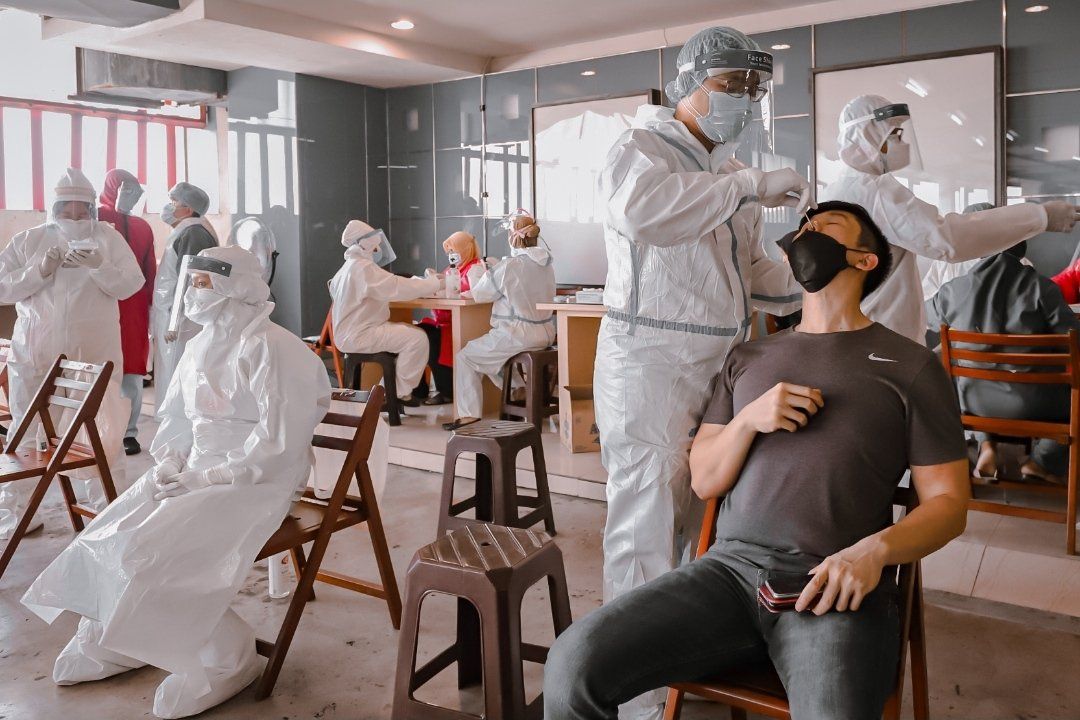 Kasus Positif Covid-19 di Surabaya Naik, Swab Massal Digalakkan