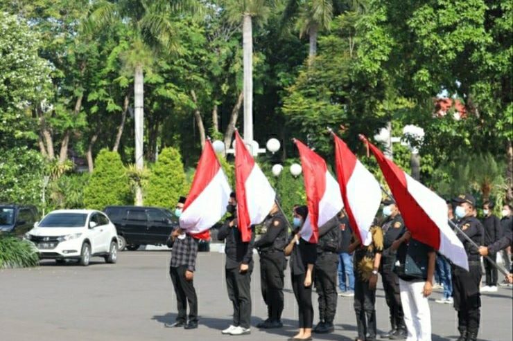 Ratusan Relawan “Surabaya Memanggil” Siap Bantu Tanggulangi Covid-19