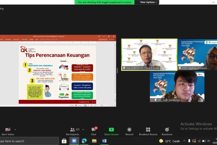 Sosialisasikan Hak Konsumen, UHW Perbanas Gelar Lomba dan Ruang Edukasi Pelajar
