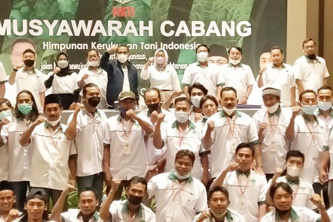 Ketua HKTI Gresik Dituntut Atasi Kelangkaan Pupuk dan Harga Pascapanen