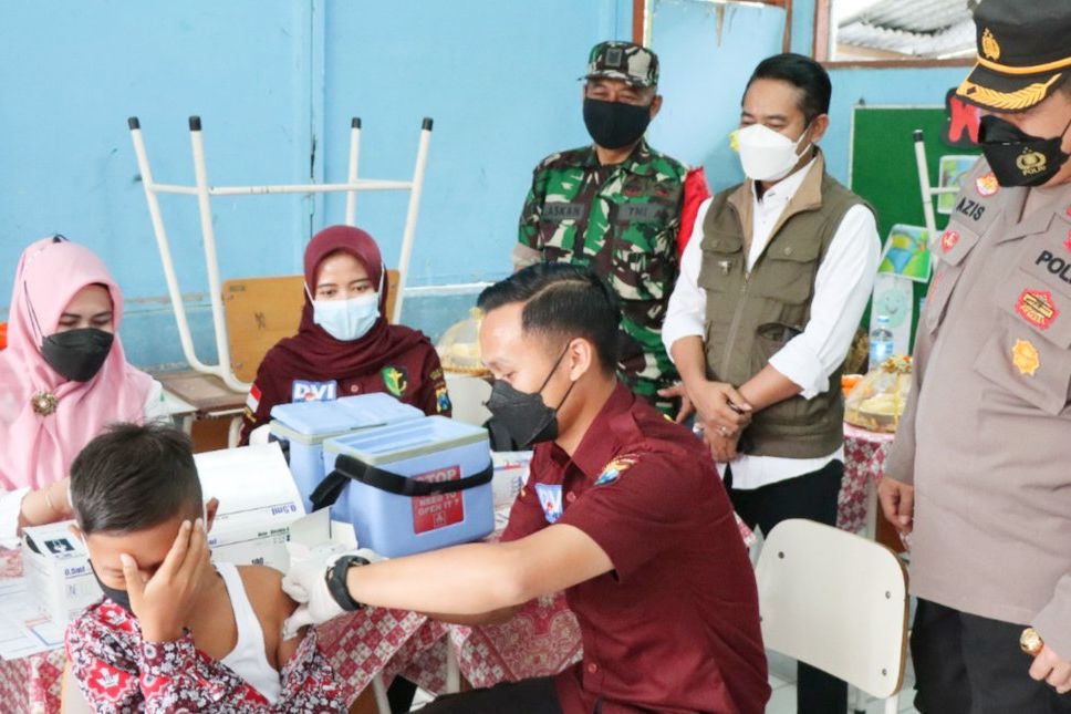 Sasar Pelajar SD, Polres Gresik Luncurkan Vaksinasi Merdeka Anak