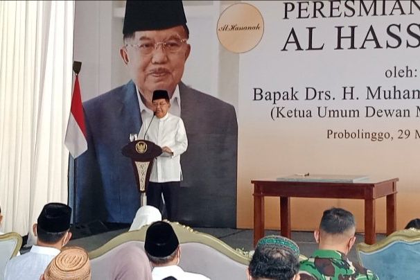 Meski Pandemi, JK Imbau Masyarakat Tetap Memakmurkan Masjid
