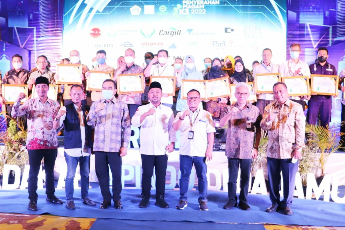 Apindo Gresik Diajak Turunkan Angka Pengangguran dan Perbaiki Pendidikan