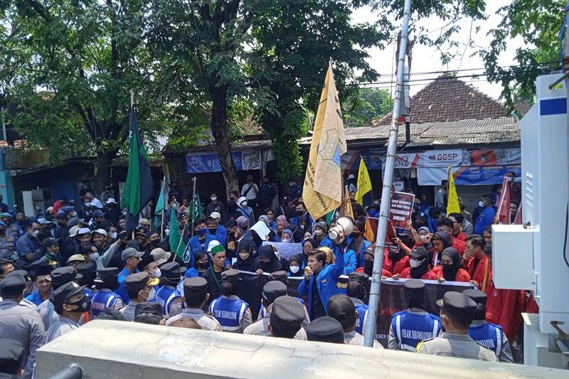 Mahasiswa Lamongan Tolak Tiga Periode Jabatan Presiden