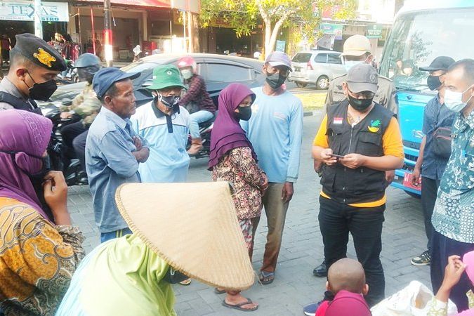 Marak di Bulan Ramadan, Dinsos Gresik Tertibkan Pengemis dan Gelandangan