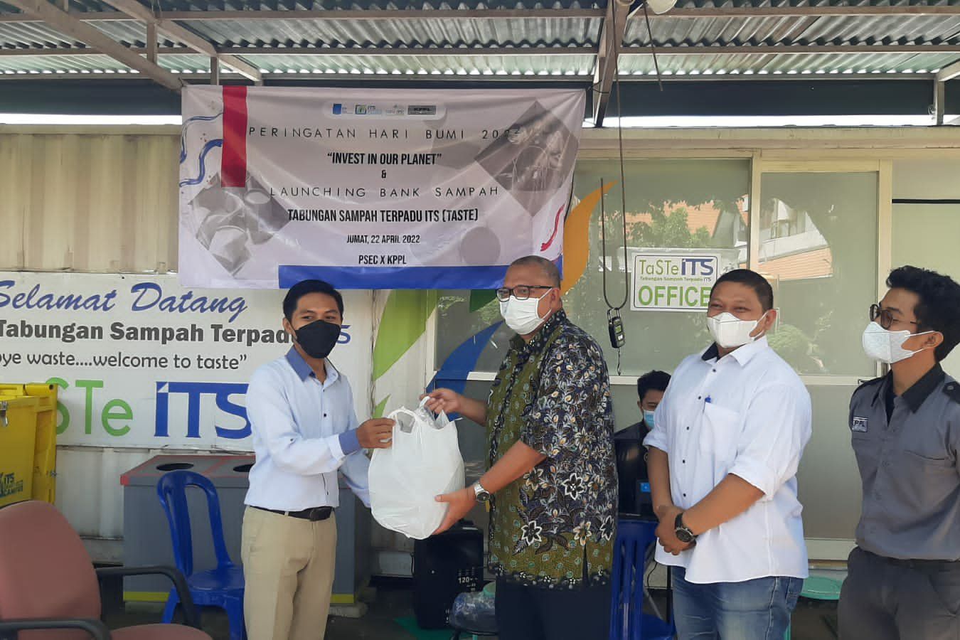 ITS Luncurkan Tabungan Sampah Terpadu, Bisa Ditukar Uang atau Voucher Belanja