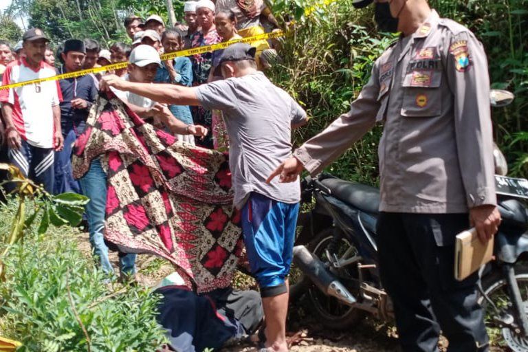 Melawan, Terduga Pelaku Pembunuhan Petani Kopi di Probolinggo Ditembak