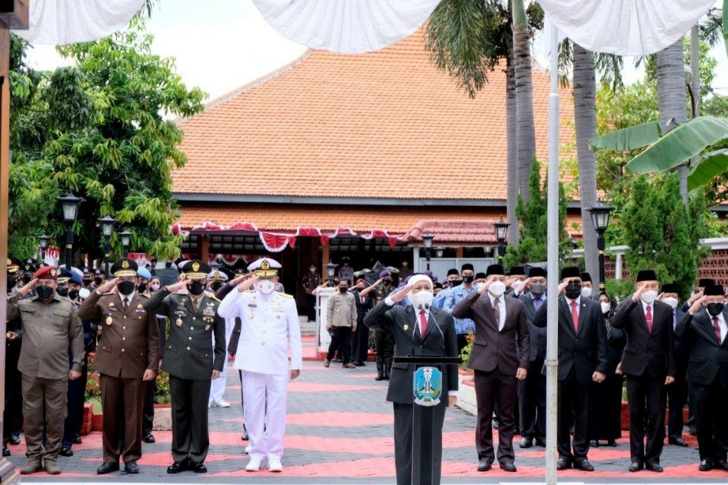 Hari Kebangkitan Nasional, Eri Imbau Bangkit bersama Bangun Surabaya
