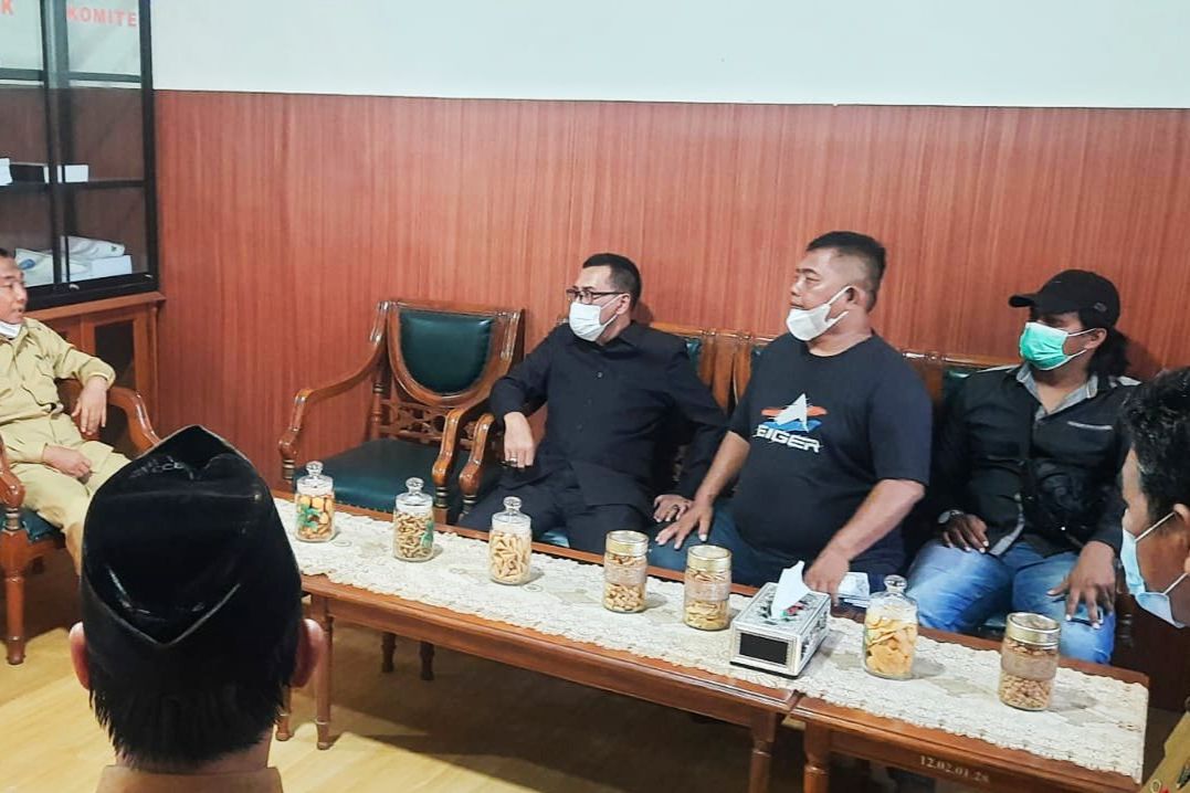 Wali Murid Protes Pungutan SPP di SMAN 1 Gresik