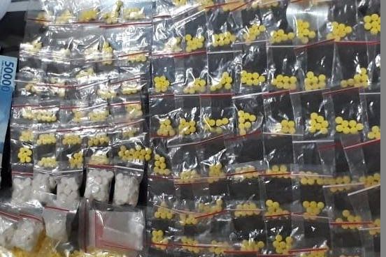 Edarkan Ribuan Obat Keras Berbahaya, Dua Pemuda Probolinggo Diringkus