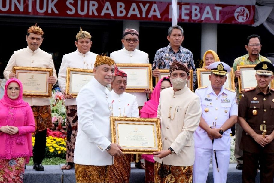 HJKS ke-729 Bertabur Ratusan Penghargaan Forkopimda dan Beasiswa Mahasiswa