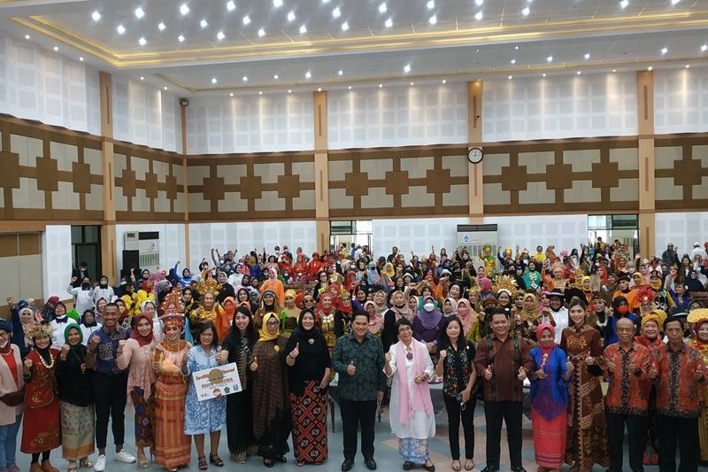 Erick Thohir Ajak Lansia Sinergikan Program Mekaar