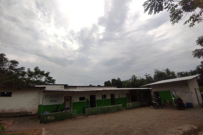 Pengasuh Ponpes Khilafatul Muslimin Mojokerto Bantah Ada Penangkapan Menteri Pendidikan