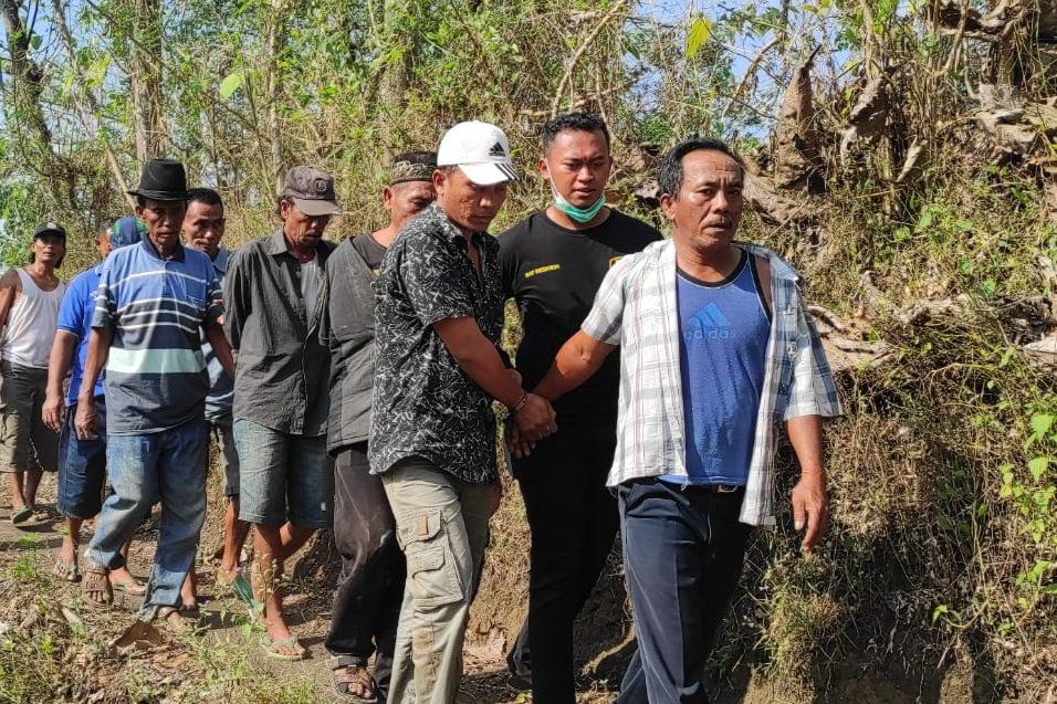 Polresta Probolinggo Gerebek Judi Sabung Ayam dan Kartu