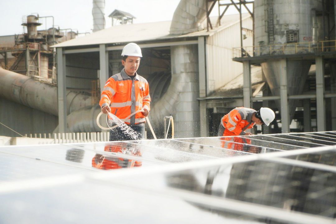 SIG Kembangan Energi Baru Terbarukan, Manfaatkan Solar Panel untuk Kebutuhan Pabrik 